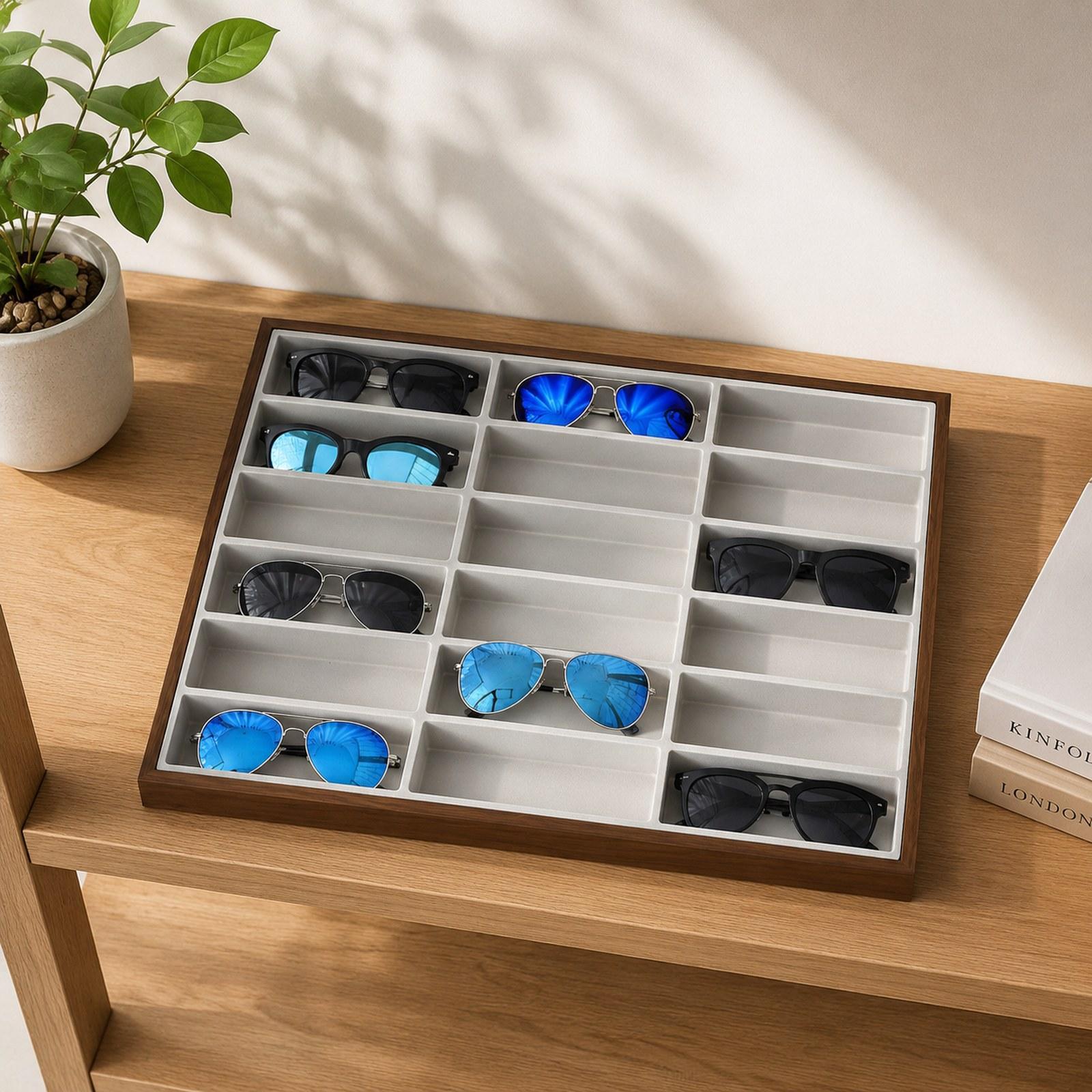 Glasses Display Tray Eyewear S - Men Accessories In Store ulasan dan harga